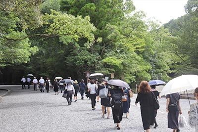 御正宮へ参拝