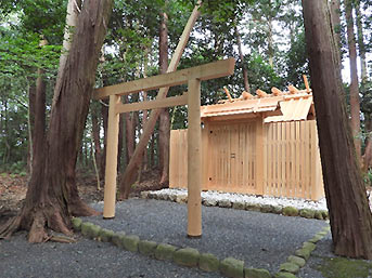 美しくなった棒原神社